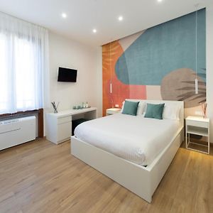 City Rooms 74